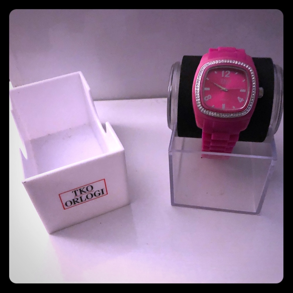 TKO Orlogi pink watch
